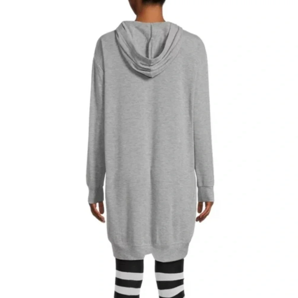 Disney Nightmare Before Christmas Hooded Sleepshirt Sally Graphic Gray Size XS - Picture 2 of 8